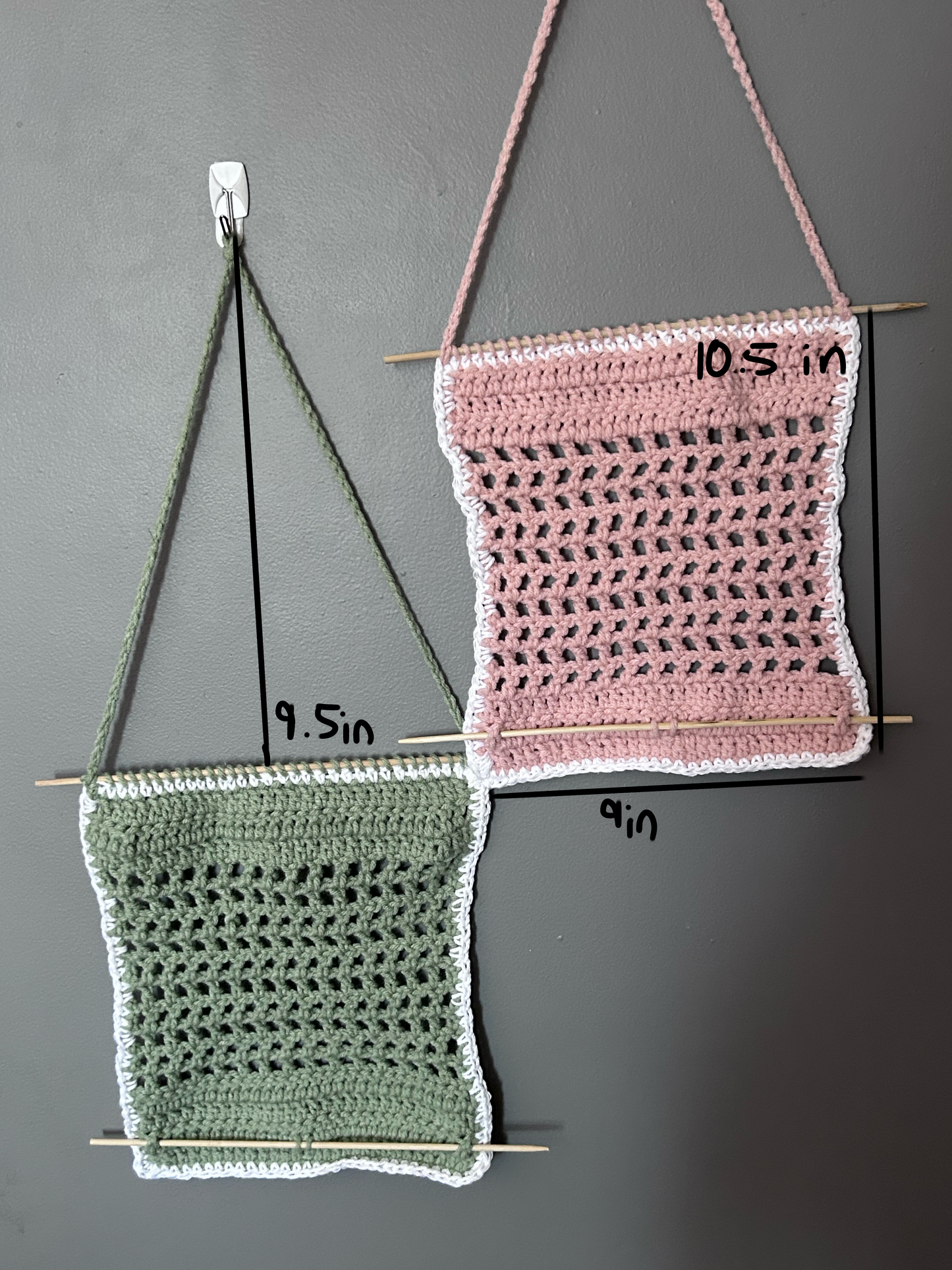 Crochet jewelry holder, crochet keychain display