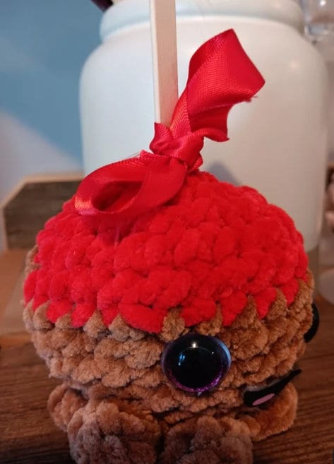 Crochet caramel apple octopus Digital Pattern | Great for Fall | Great for Markets!